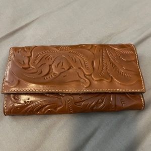 Patricia Nash wallet